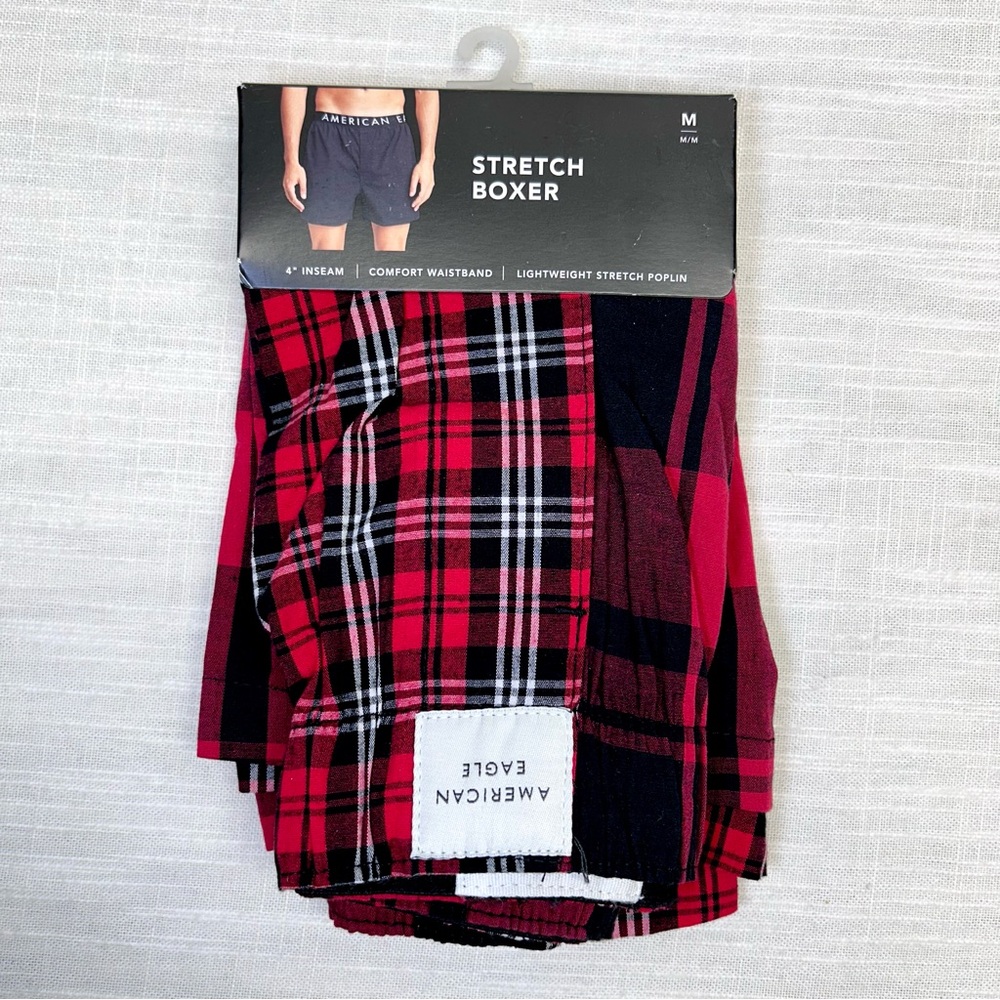 American Eagle men’s red plaid stretch boxers size medium 32/34 holidays